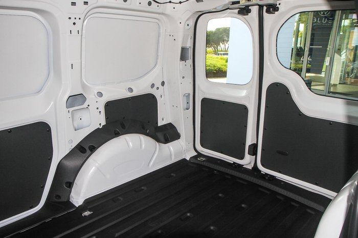 2025 Volkswagen Caddy TDI320