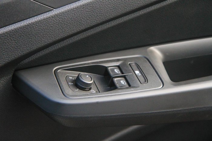 2025 Volkswagen Caddy TDI320