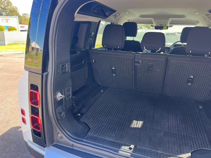 2020 Land Rover Defender 110 D240 S
