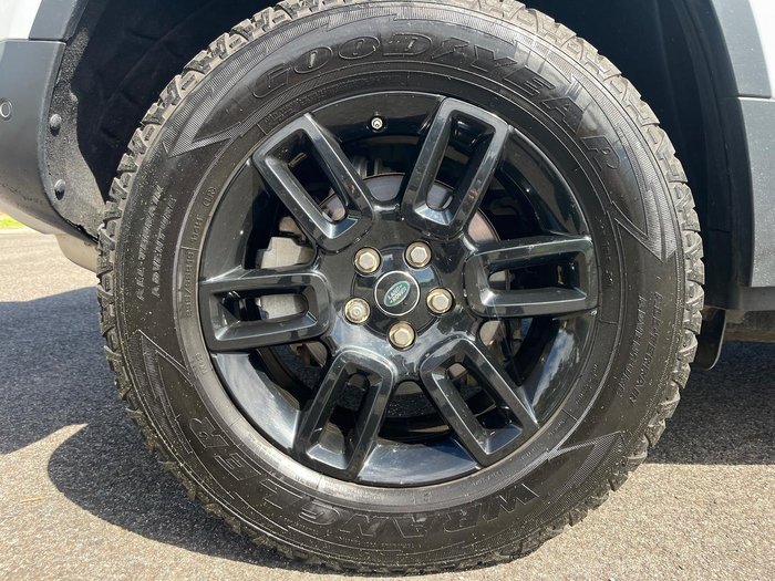 2020 Land Rover Defender 110 D240 S