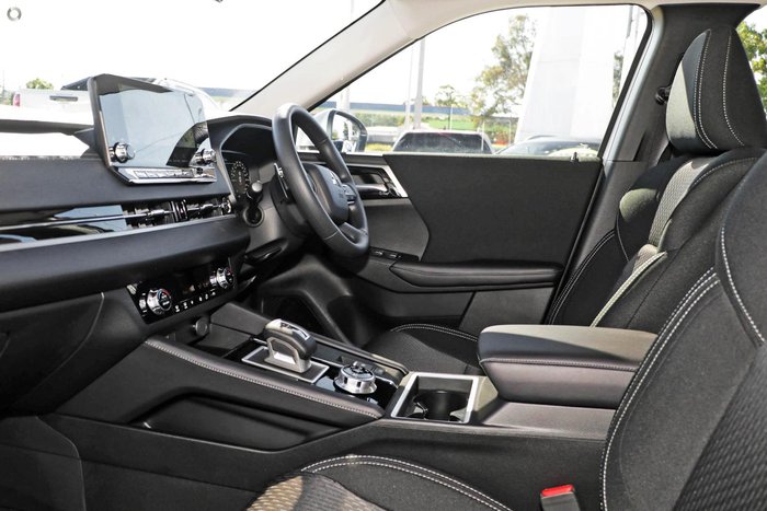 2025 Mitsubishi Outlander PHEV ES ZM MY24 AWD White Diamond