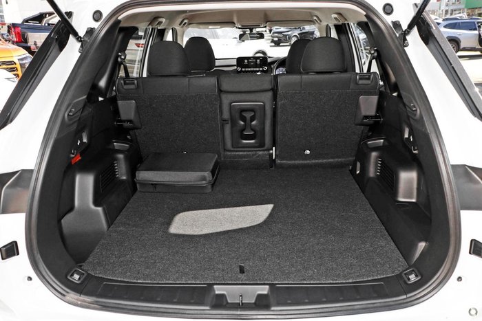 2025 Mitsubishi Outlander PHEV ES ZM MY24 AWD White Diamond