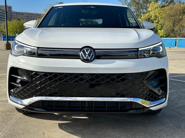 2025 Volkswagen Tiguan 195TSI R-Line
