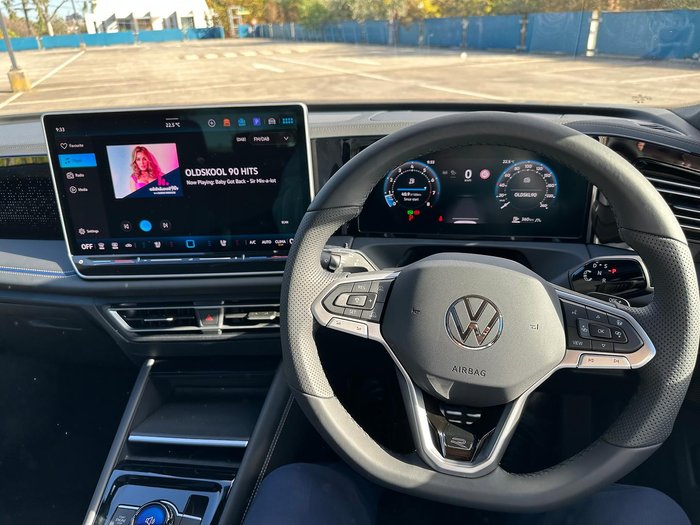 2025 Volkswagen Tiguan 195TSI R-Line