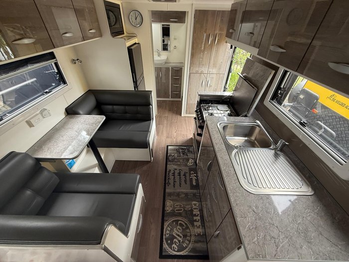 2020 Supreme Classic Tourer