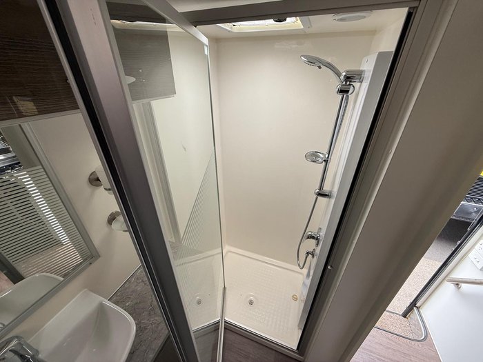 2020 Supreme Classic Tourer