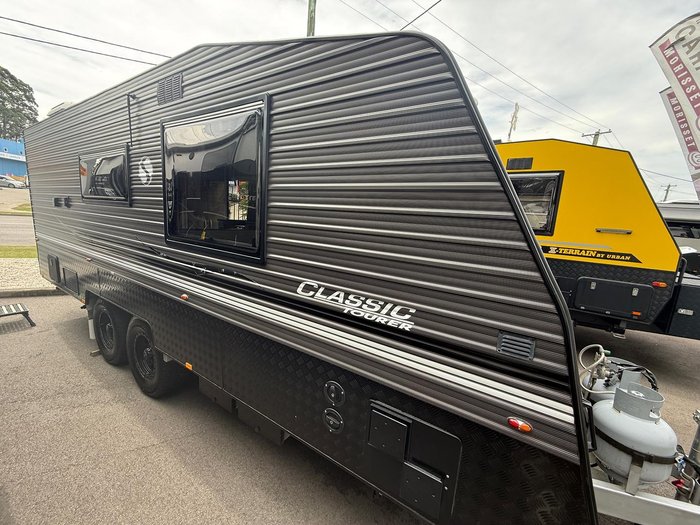 2020 Supreme Classic Tourer