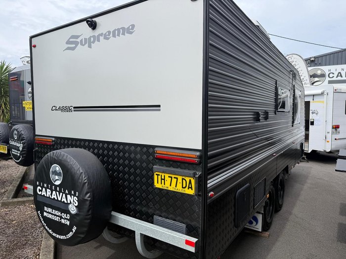 2020 Supreme Classic Tourer