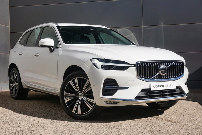 2022 Volvo XC60 B5 Inscription