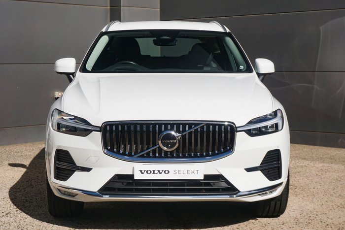 2022 Volvo XC60 B5 Inscription