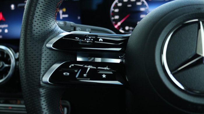 2024 Mercedes-Benz GLB-Class GLB200 X247 Cosmos Black