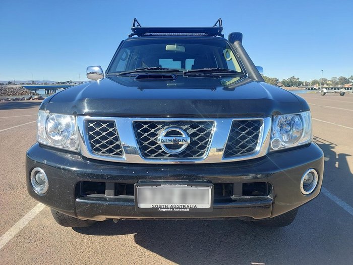 2016 Nissan Patrol ST