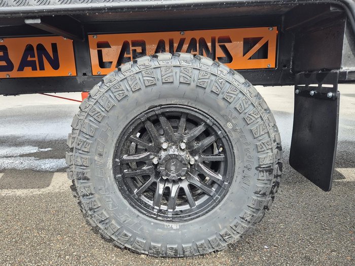 2025 Urban Caravans 18.6 X-Terrain