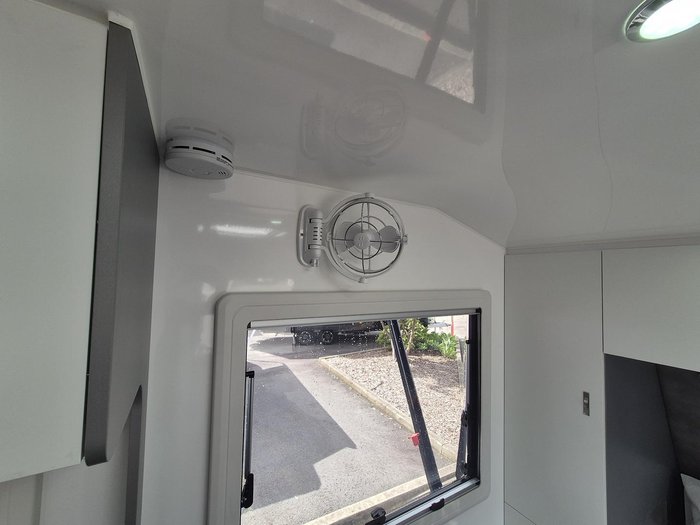 2025 Urban Caravans 18.6 X-Terrain