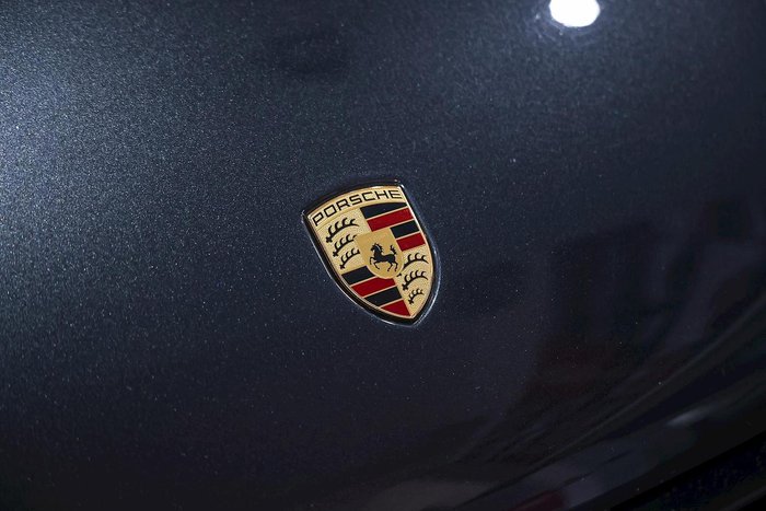 2019 Porsche Macan Turbo 95B MY20 AWD Volcano Grey