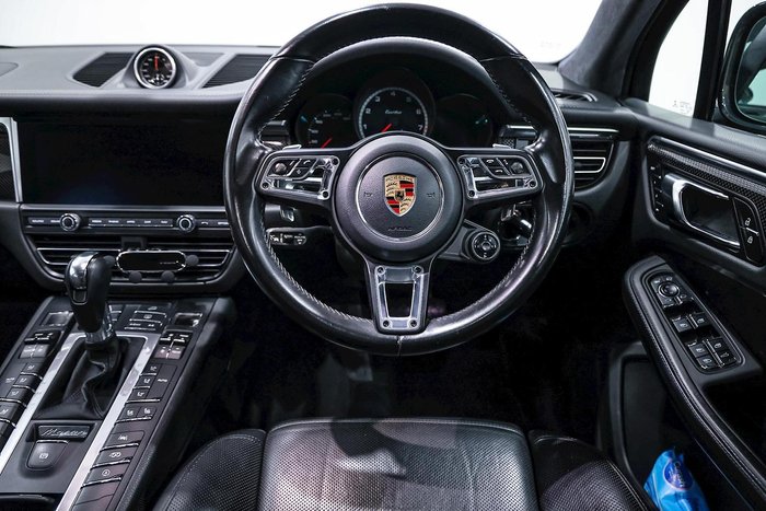 2019 Porsche Macan Turbo 95B MY20 AWD Volcano Grey