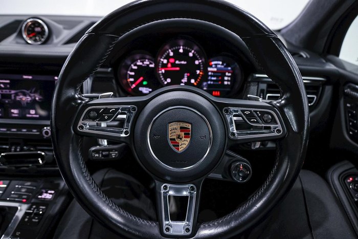 2019 Porsche Macan Turbo 95B MY20 AWD Volcano Grey