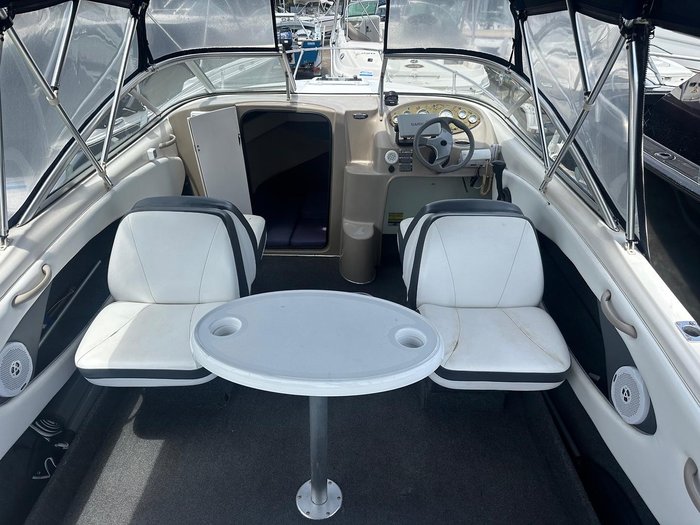 2005 Bayliner 210 Discovery Cuddy