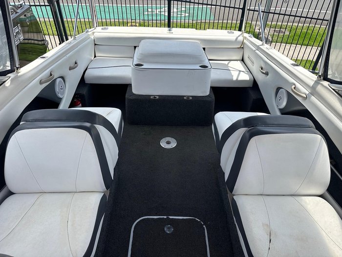 2005 Bayliner 210 Discovery Cuddy