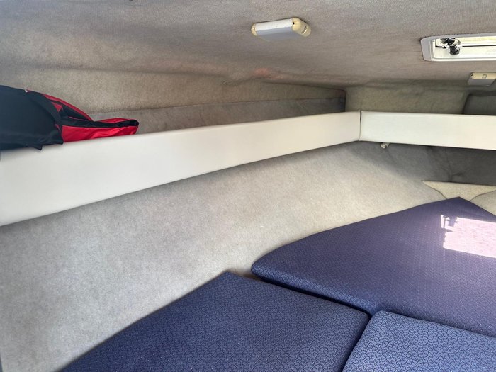 2005 Bayliner 210 Discovery Cuddy