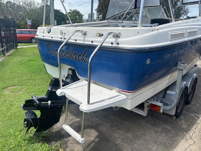 2005 Bayliner 210 Discovery Cuddy