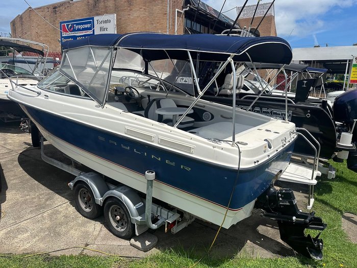 2005 Bayliner 210 Discovery Cuddy