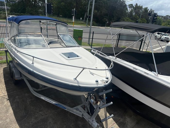 2005 Bayliner 210 Discovery Cuddy