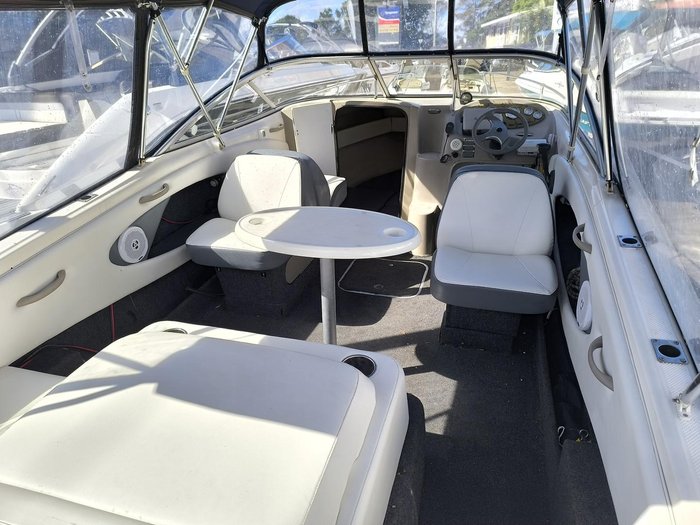 2005 Bayliner 210 Discovery Cuddy