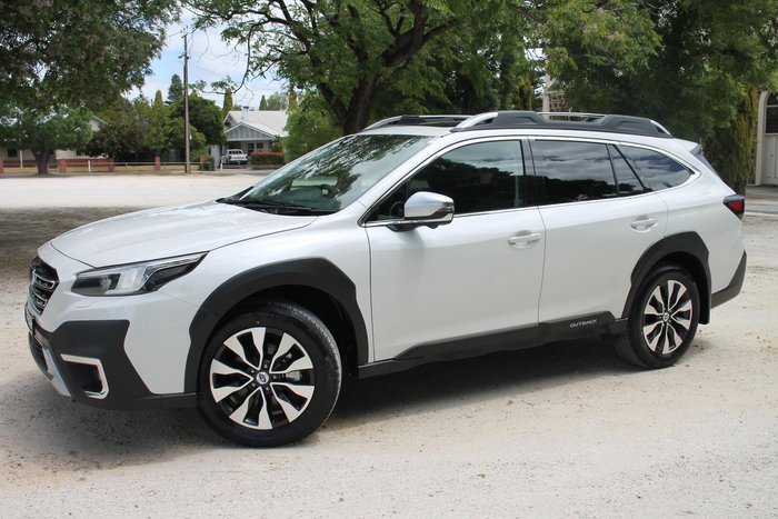 2024 Subaru Outback AWD Touring