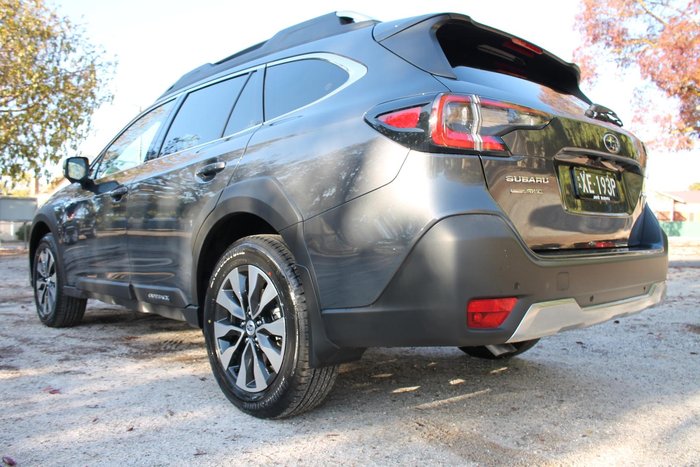 2024 Subaru Outback AWD Touring