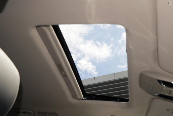 2024 LDV D90 Executive