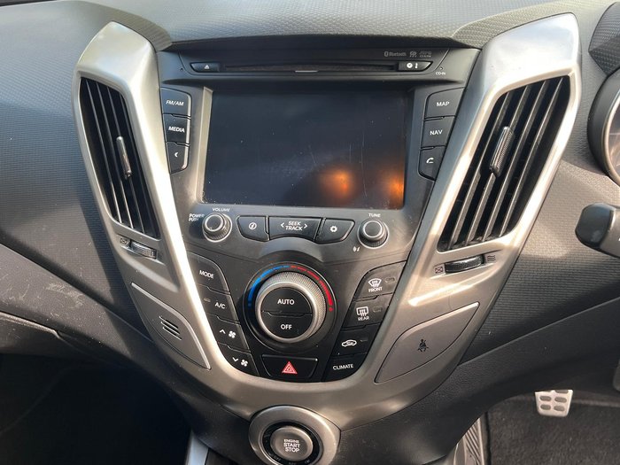 2012 Hyundai Veloster +