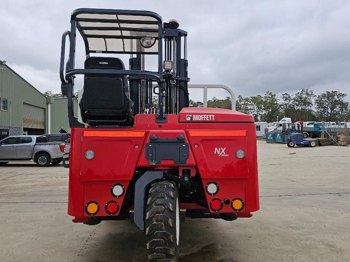 2025 Isuzu Fxy Auto 6X4 With Moffett M5 Extra Reach