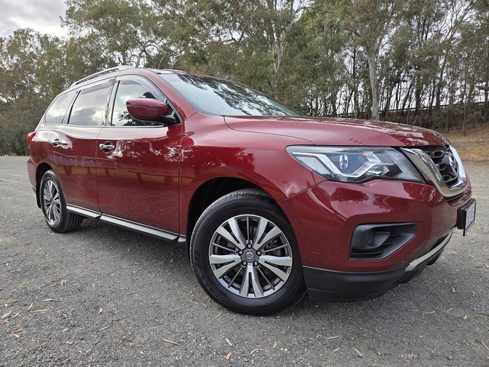2020 Nissan Pathfinder ST