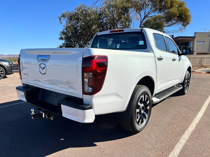 2025 Mazda BT-50 XTR