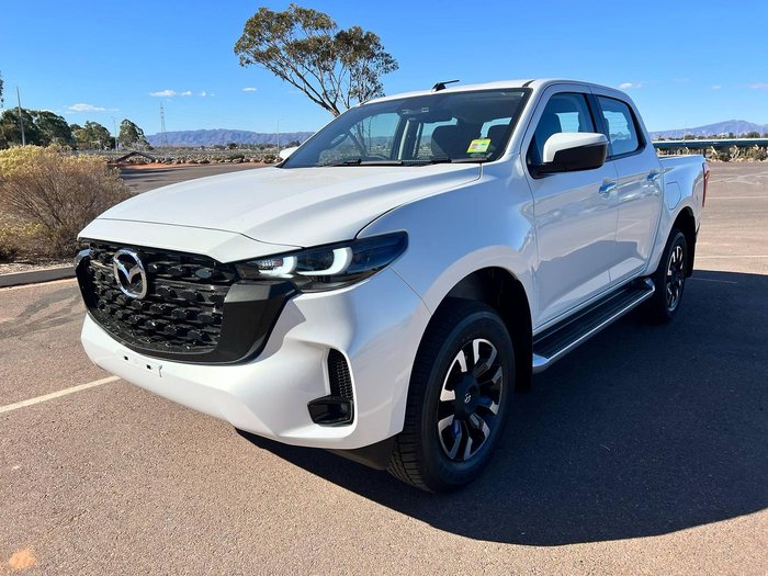 2025 Mazda BT-50 XTR