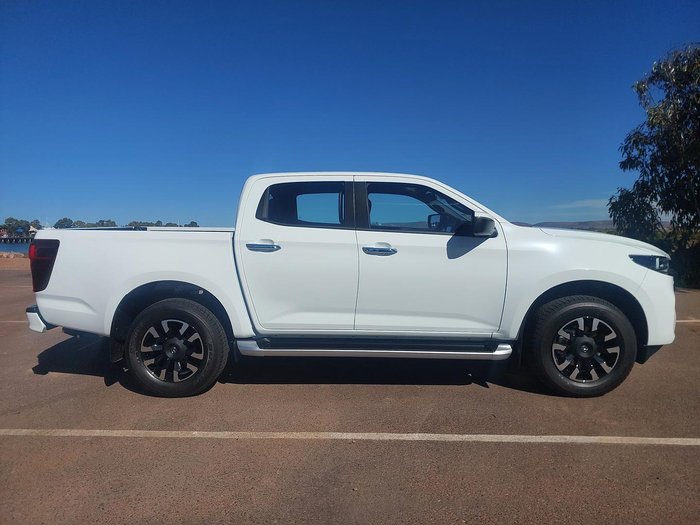 2025 Mazda BT-50 GT