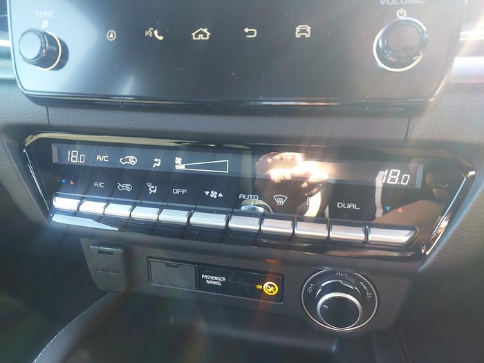 2025 Mazda BT-50 GT