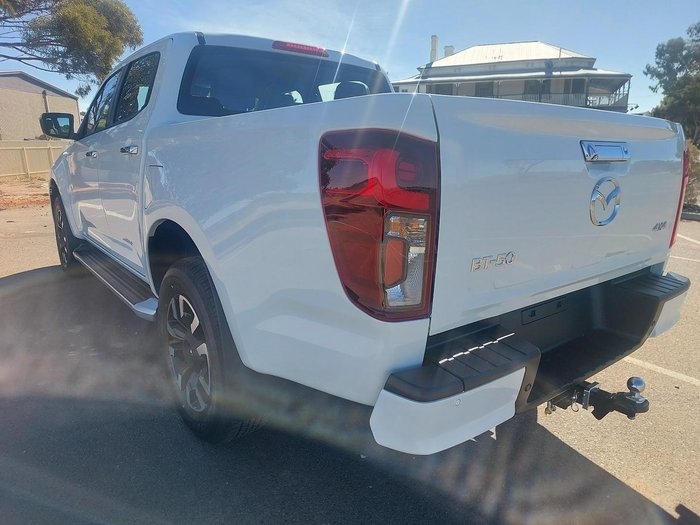2025 Mazda BT-50 GT