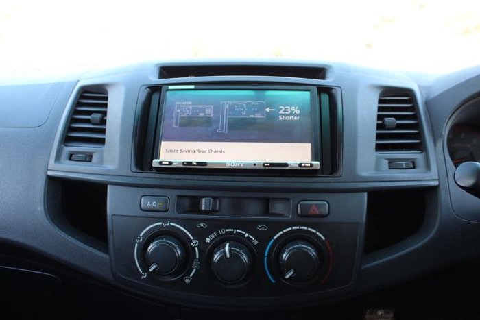 2015 Toyota Hilux SR