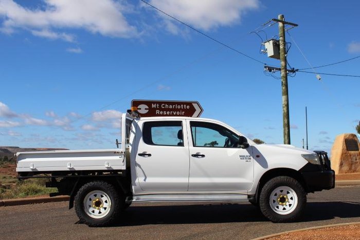 2015 Toyota Hilux SR