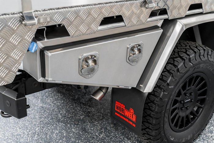 2024 INEOS Grenadier Quartermaster MY24 4X4 Dual Range Scottish White