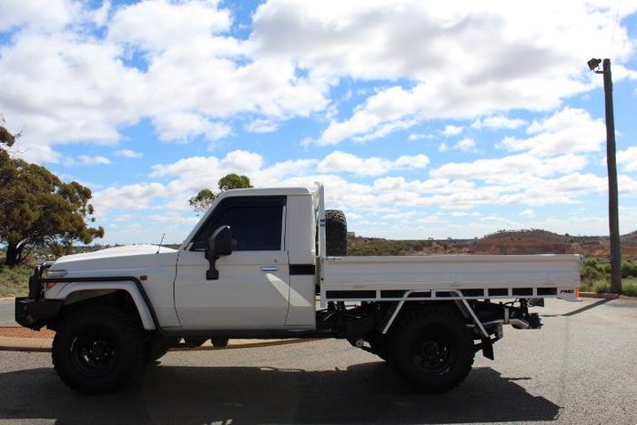 2021 Toyota Landcruiser Workmate