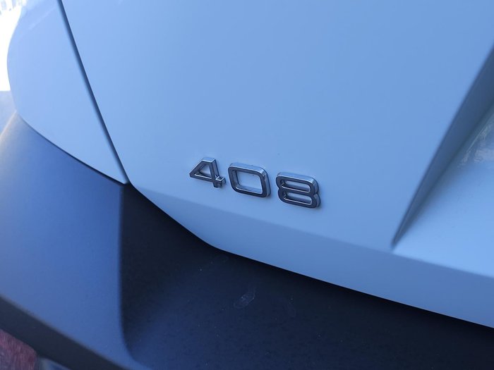2025 Peugeot 408 GT Premium Hybrid P54 MY25 Okenite White
