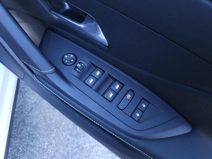 2025 Peugeot 408 GT Premium Hybrid P54 MY25 Okenite White