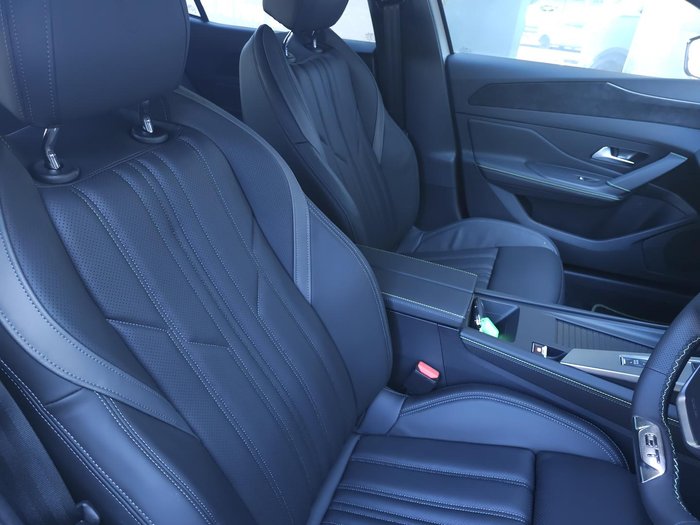 2025 Peugeot 408 GT Premium Hybrid P54 MY25 Okenite White