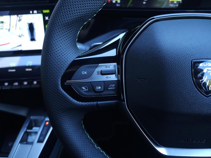 2025 Peugeot 408 GT Premium Hybrid P54 MY25 Okenite White