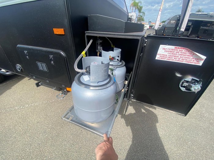 2025 JB Caravans 19.6 Scorpion Sting Off Road Van