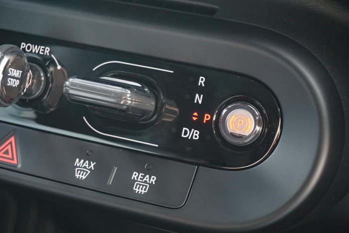 2024 MINI Aceman SE Favoured