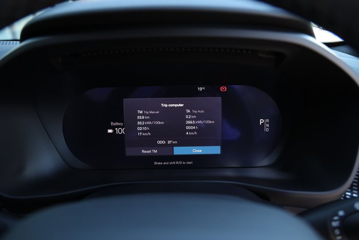 2026 Volvo EX40 Ultra Twin Motor Performance
